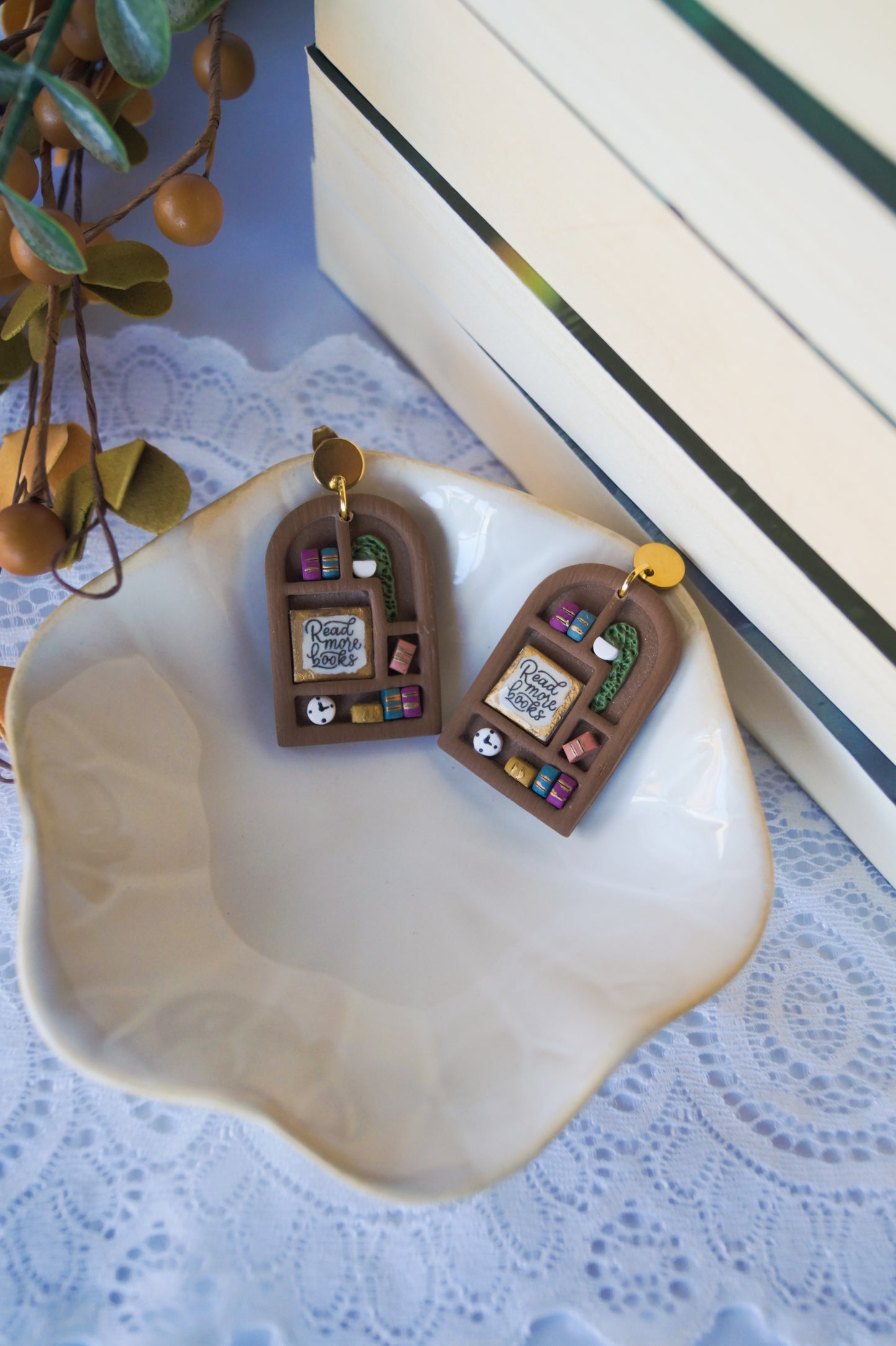 Bookshelf earrings
