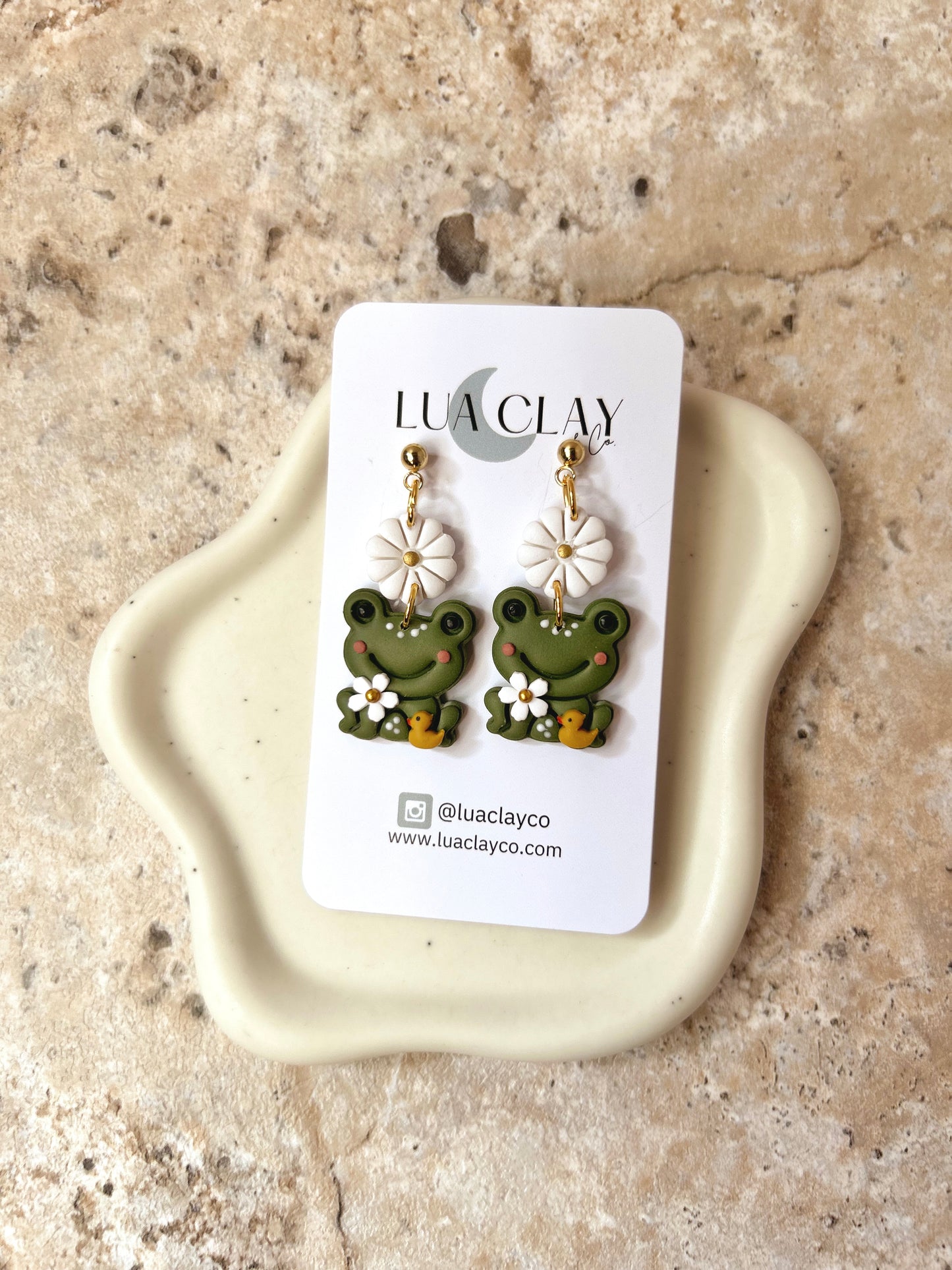 Daisy Froggie Earrings