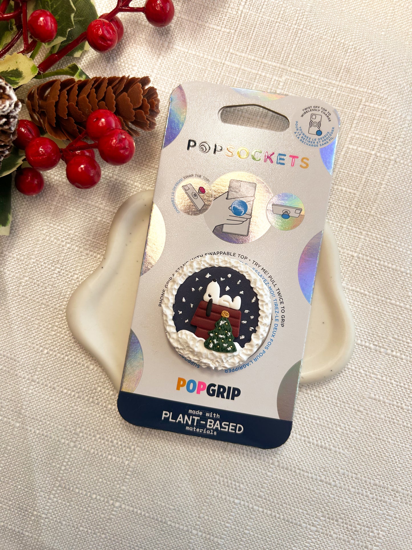 Christmas puppy phone/kindle grip
