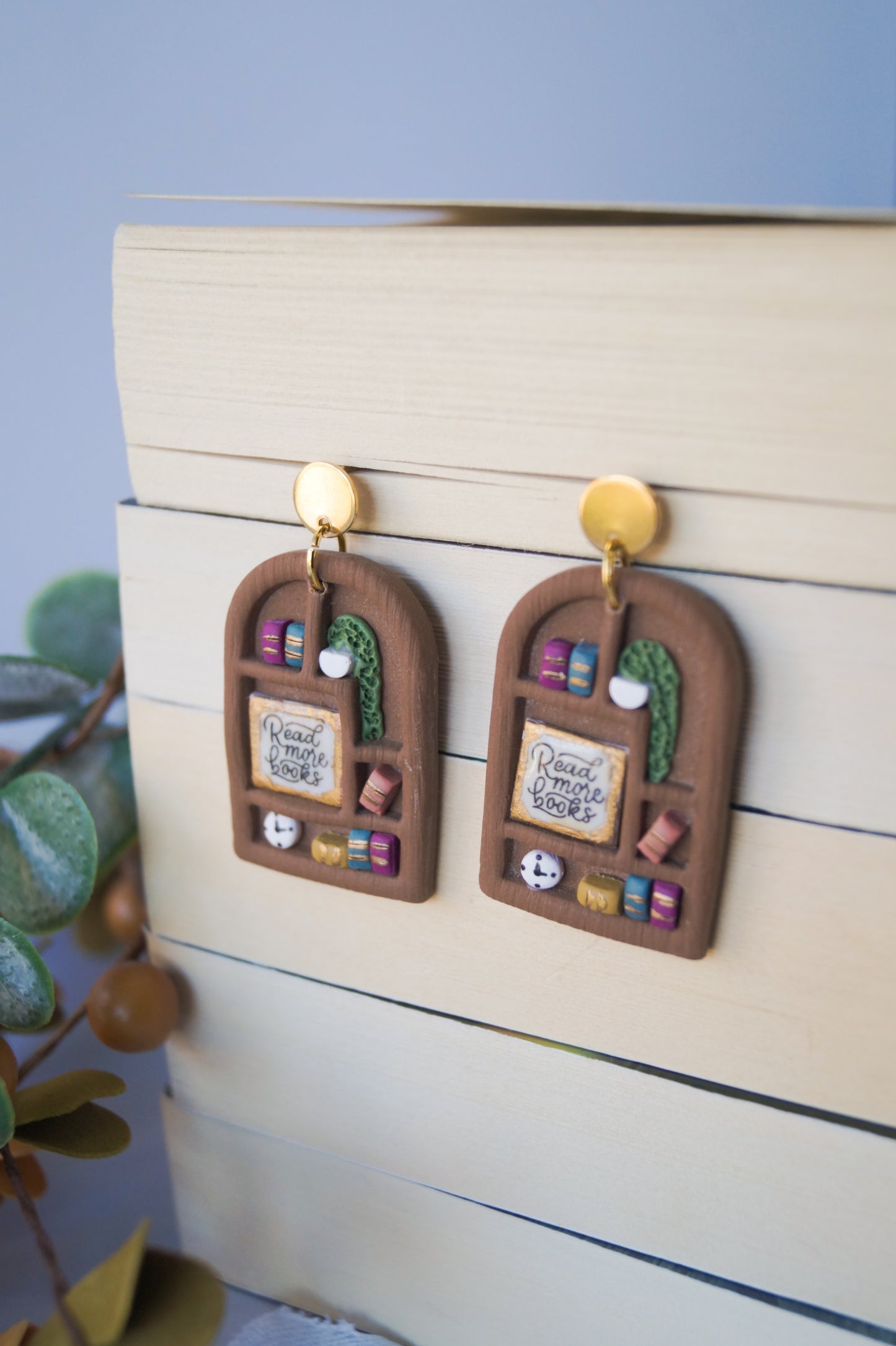 Bookshelf earrings