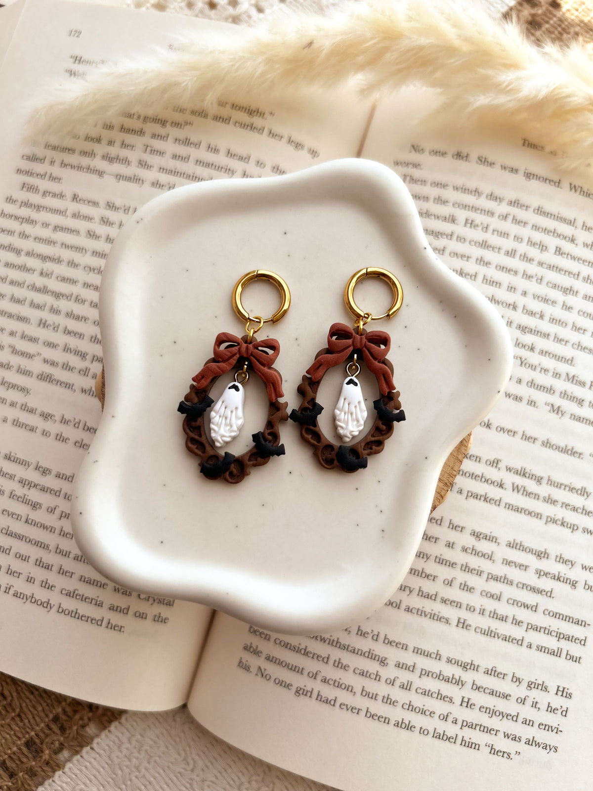 Ghostie Dangles