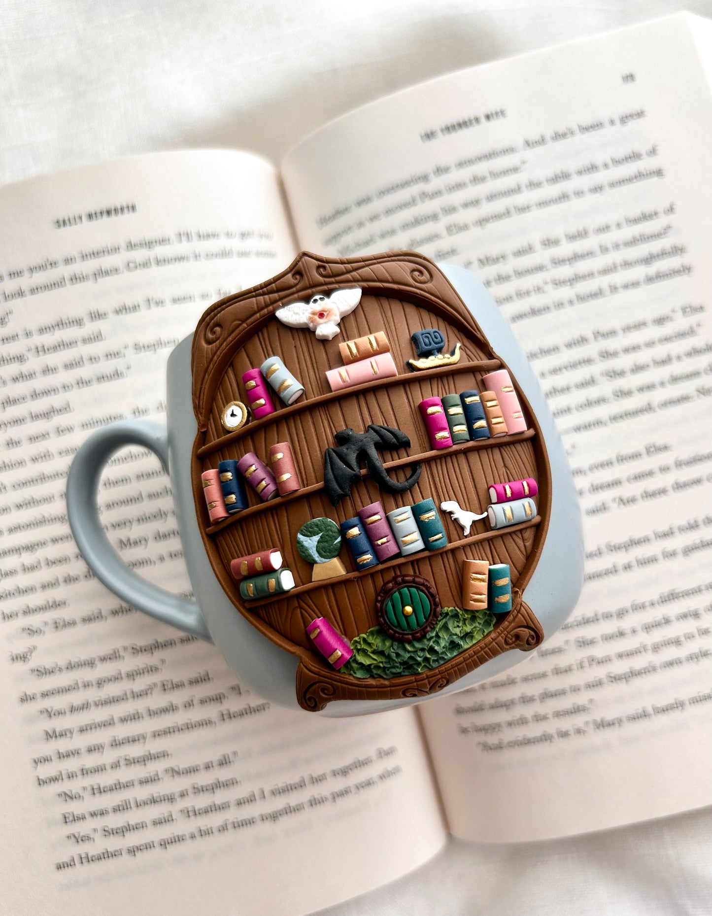 Fantasy Bookshelf Mug